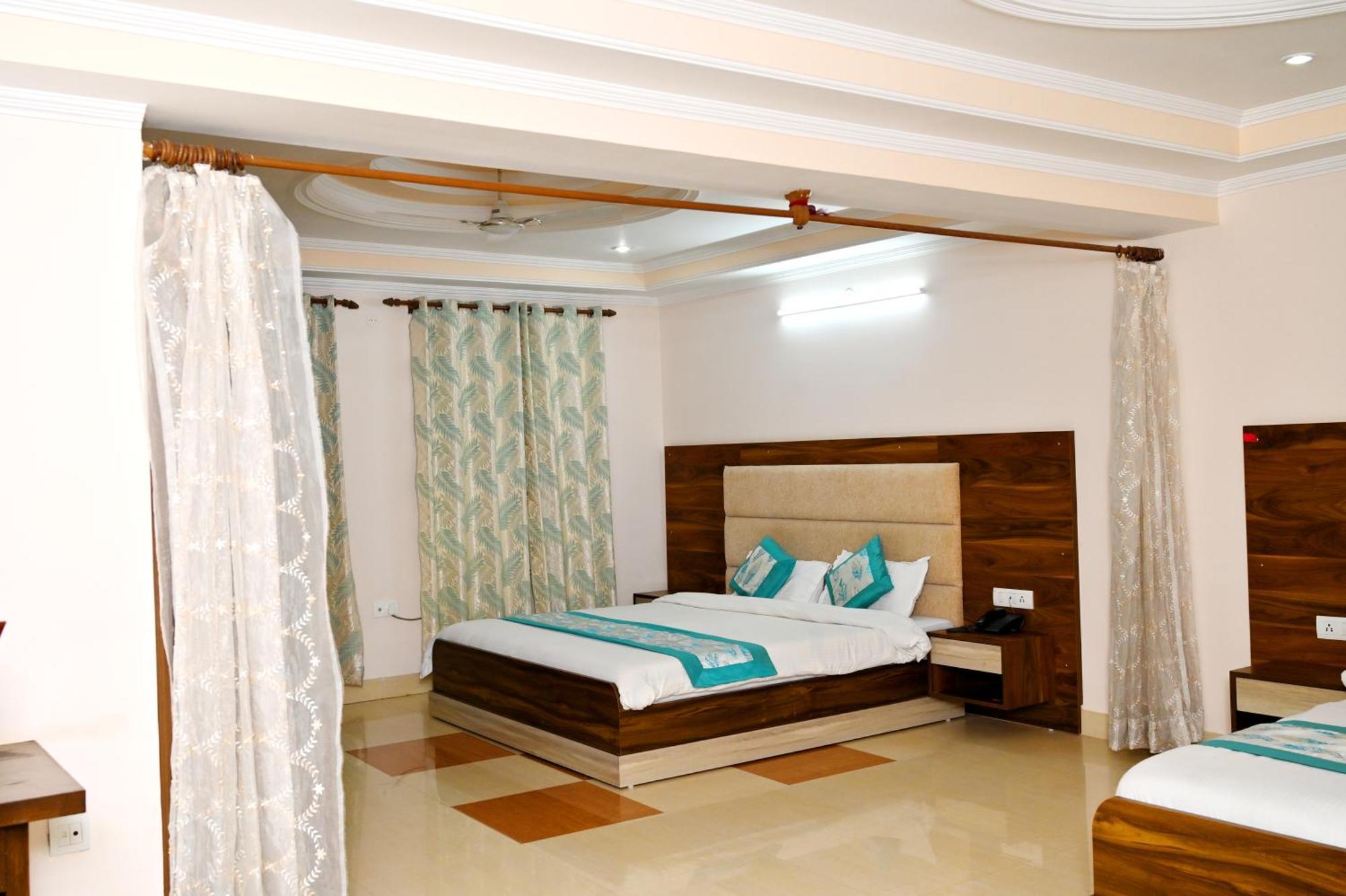 Hotel Prasanna Inn Rishīkesh Exterior foto
